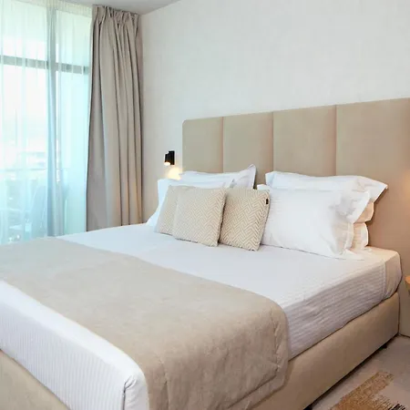 酒店 Marvel - Fully Renovated Free Access 阳光海滩